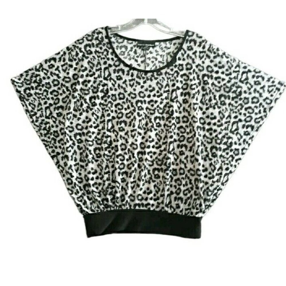 Isabella Rodriguez Top Womens Small Black Gray Animal Print Rib Waist Win